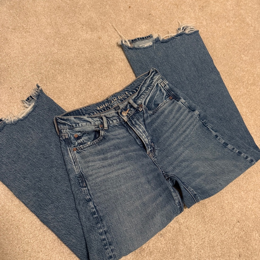 American Eagle wide leg high rise Jeans size 2 short